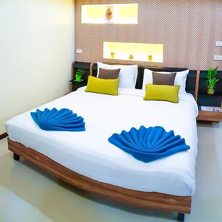 Walking Street Residence - Boutique Suites Near The Beach & Walking Street Pattaya Esterno foto