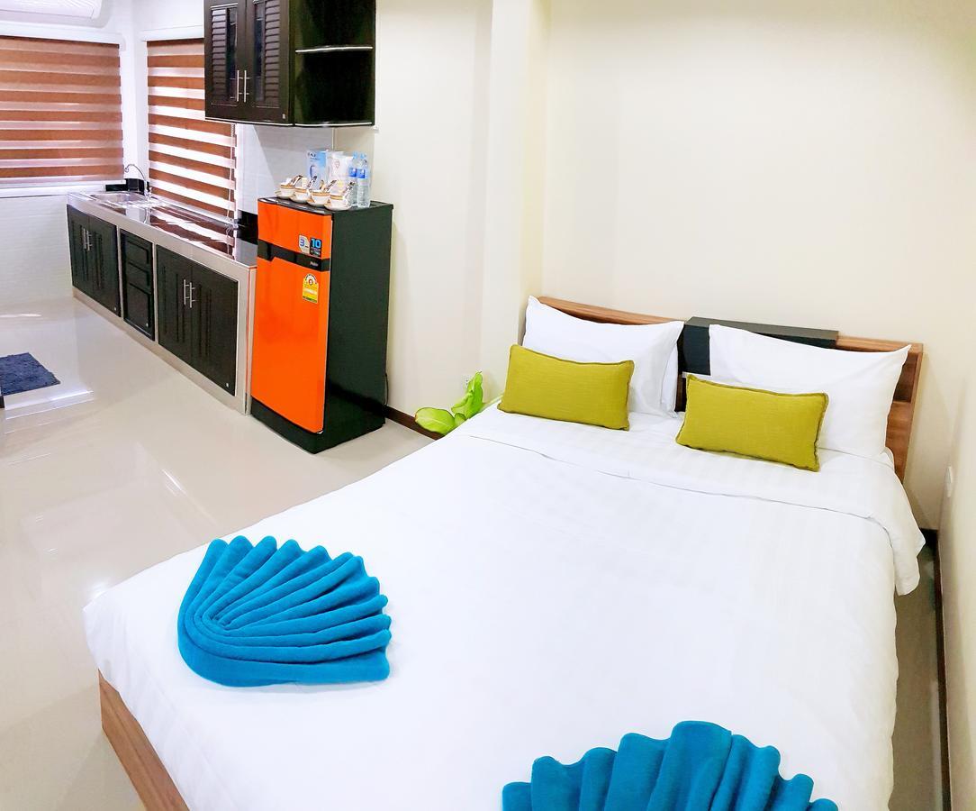 Walking Street Residence - Boutique Suites Near The Beach & Walking Street Pattaya Esterno foto