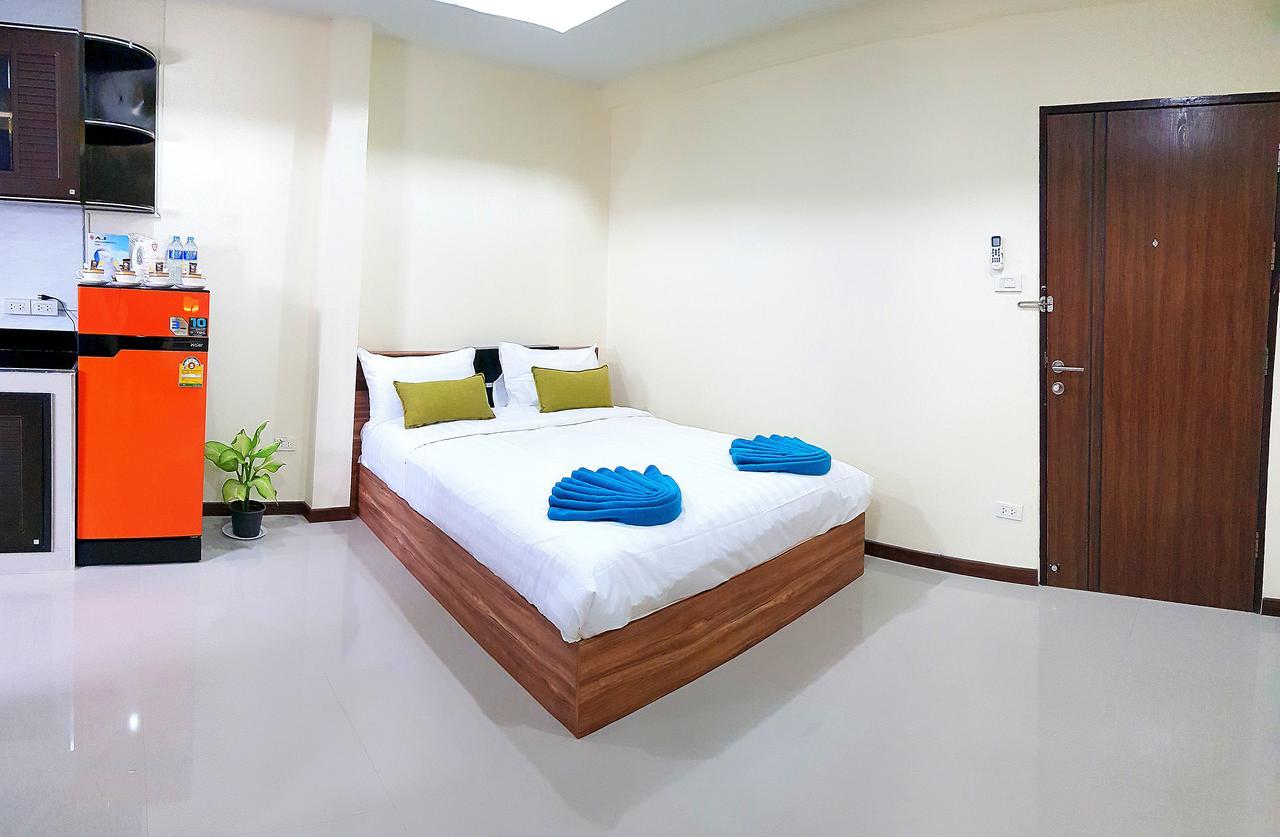 Walking Street Residence - Boutique Suites Near The Beach & Walking Street Pattaya Esterno foto