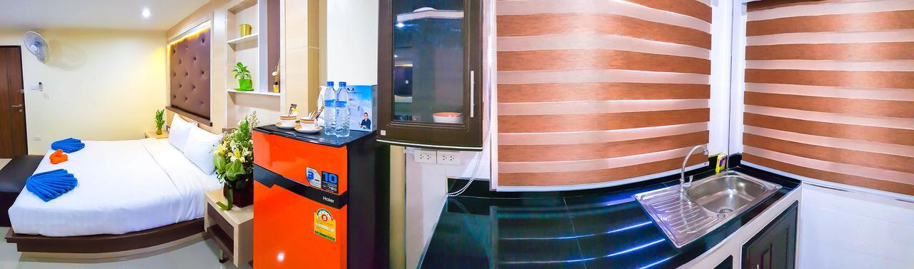 Walking Street Residence - Boutique Suites Near The Beach & Walking Street Pattaya Esterno foto