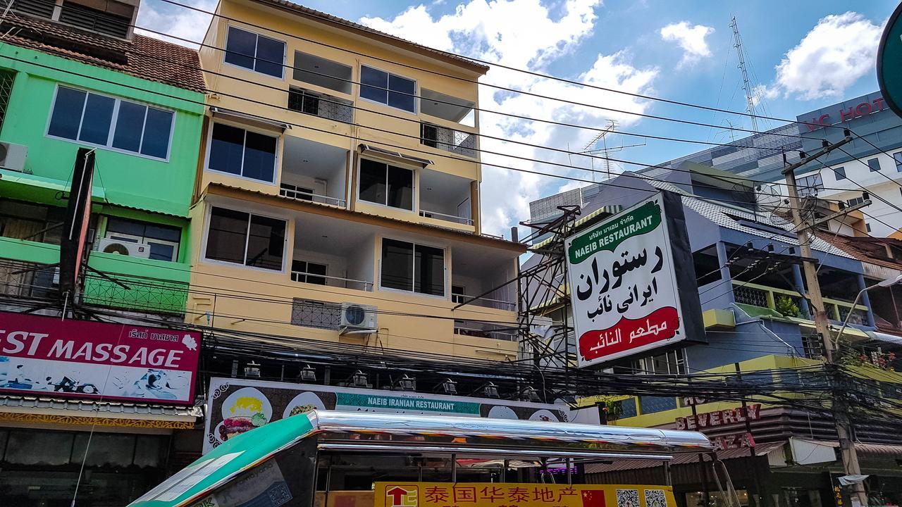 Walking Street Residence - Boutique Suites Near The Beach & Walking Street Pattaya Esterno foto