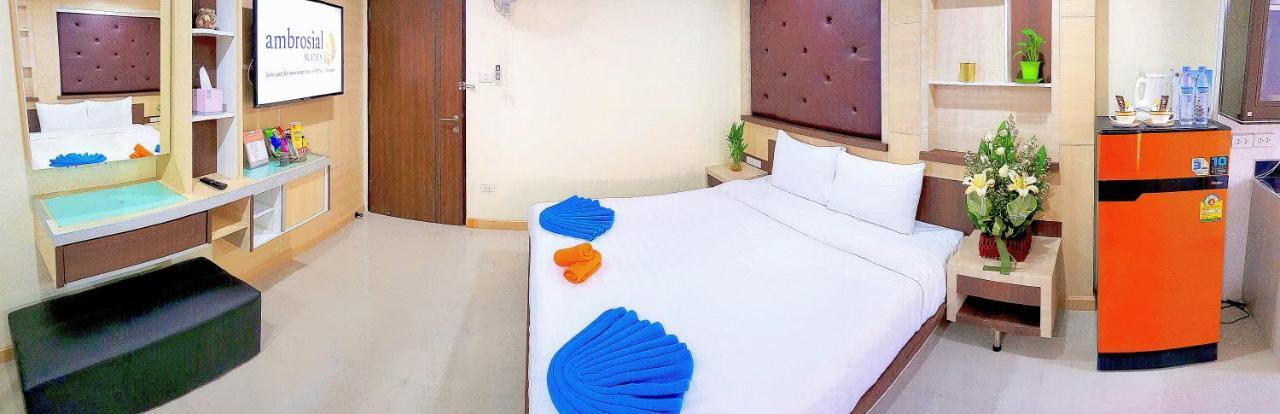Walking Street Residence - Boutique Suites Near The Beach & Walking Street Pattaya Esterno foto